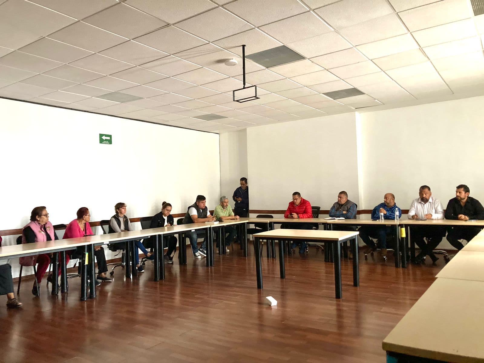 Comerciantes del Mercado Tangamanga se suman al comité de obra del Paseo Esmeralda