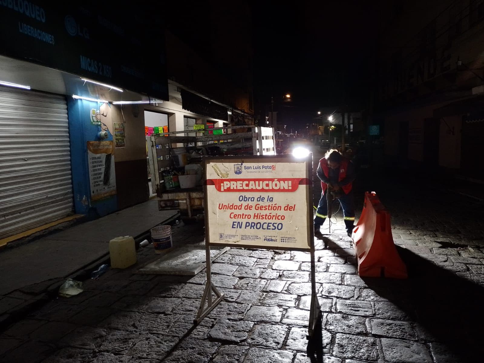 Reparan baches con reportes ciudadanos a Güicho