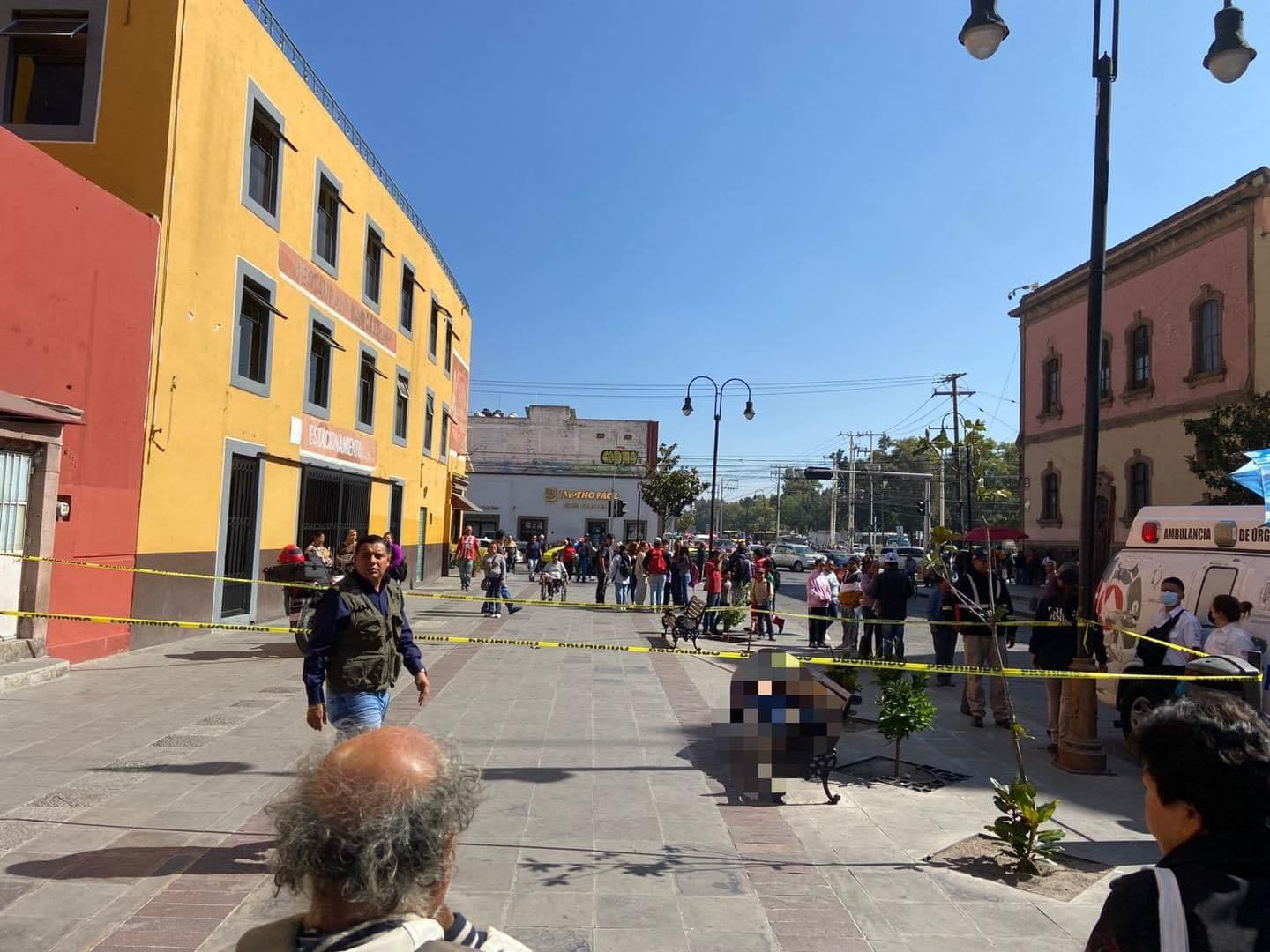 Fallece hombre de infarto fulminante en la calle Manuel José Othón