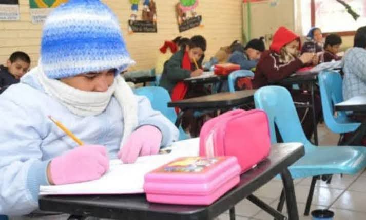 Uso de cubrebocas será obligatorio en escuelas