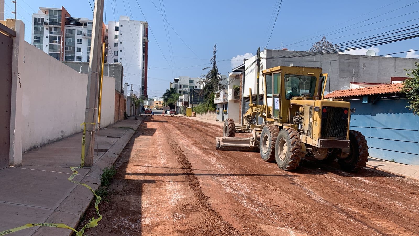 Trabaja Ayuntamiento en celeridad de pavimentación de Col. Garita de Jalisco