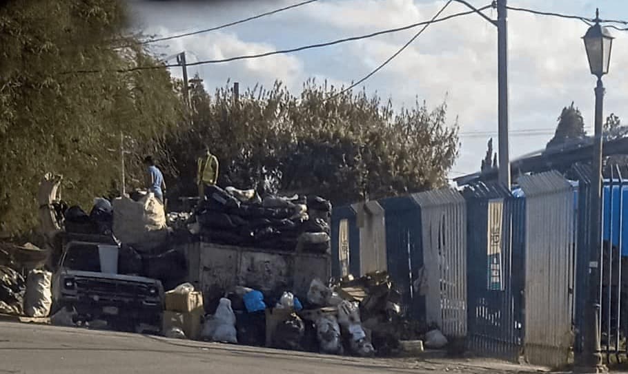 Denuncian habitantes de Pozos problemas de acumulación de basura
