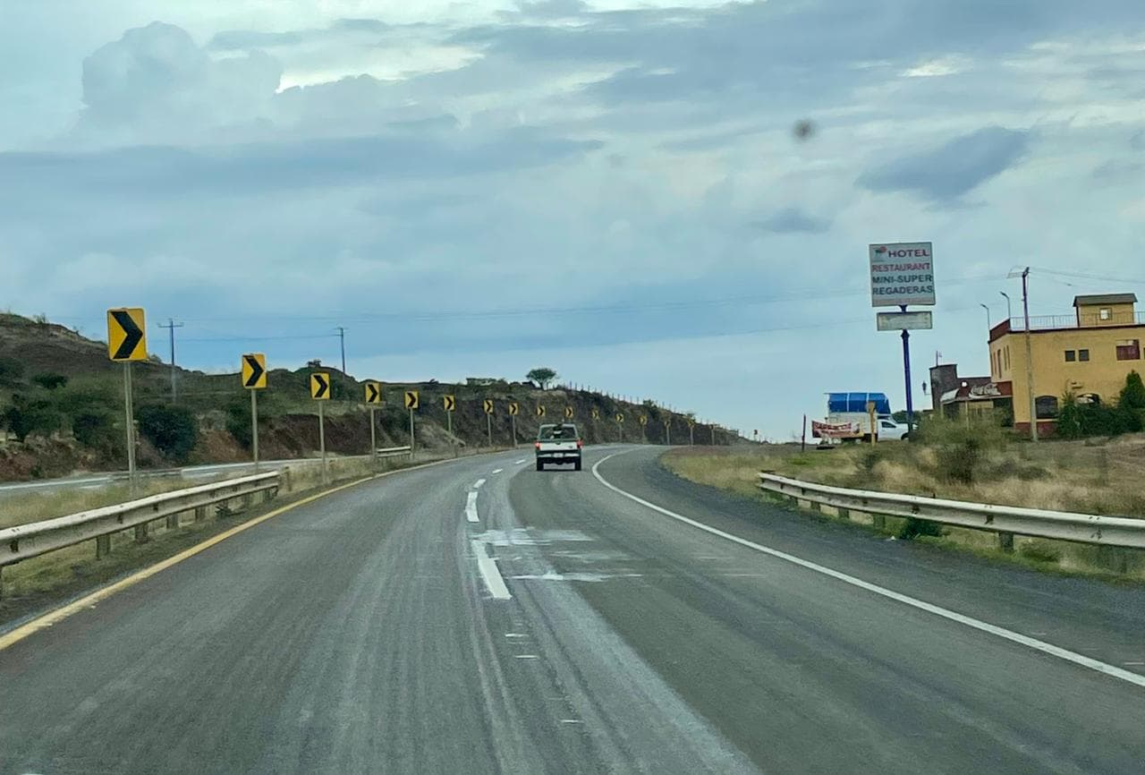 Inseguridad en carreteras del estado preocupa a transportistas