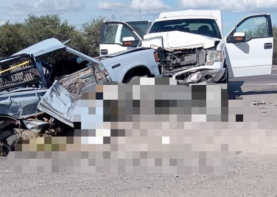Fuerte choque se cobra la vida de 3 personas en carretera Matehuala
