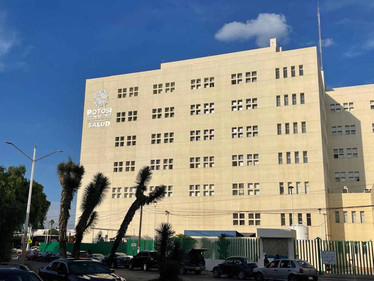 Plantea presupuesto federal recorte de más de mil mdp para sector salud de SLP