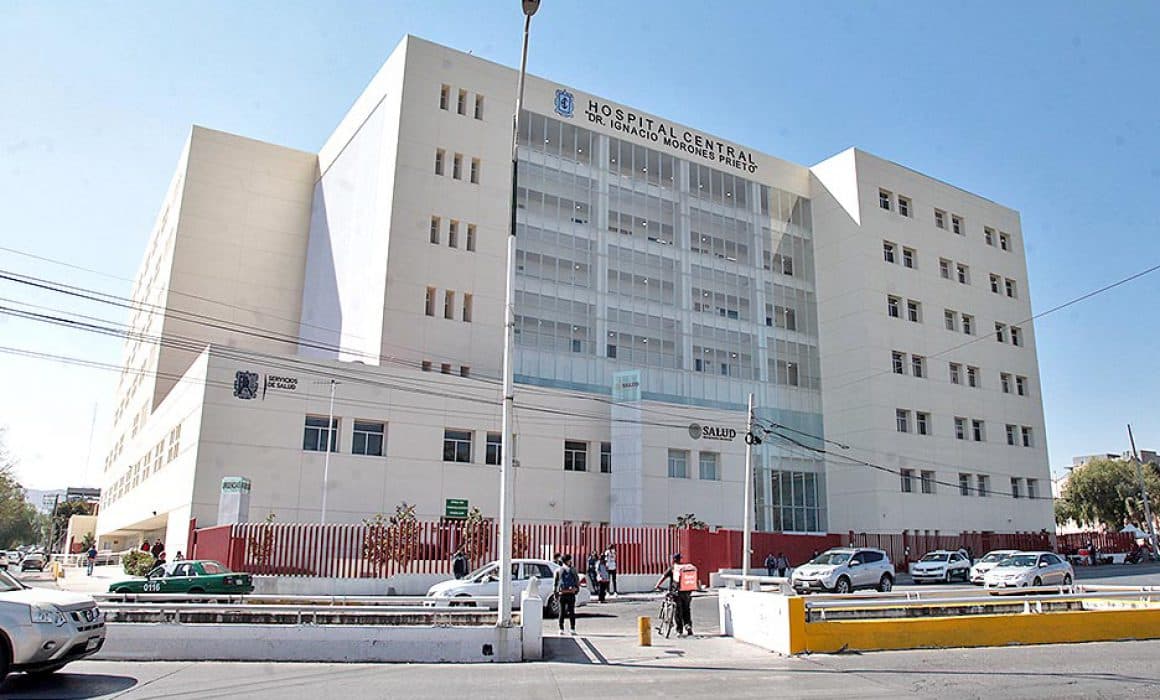 Sistema de salud potosino podría agravar crisis tras despidos de médicos