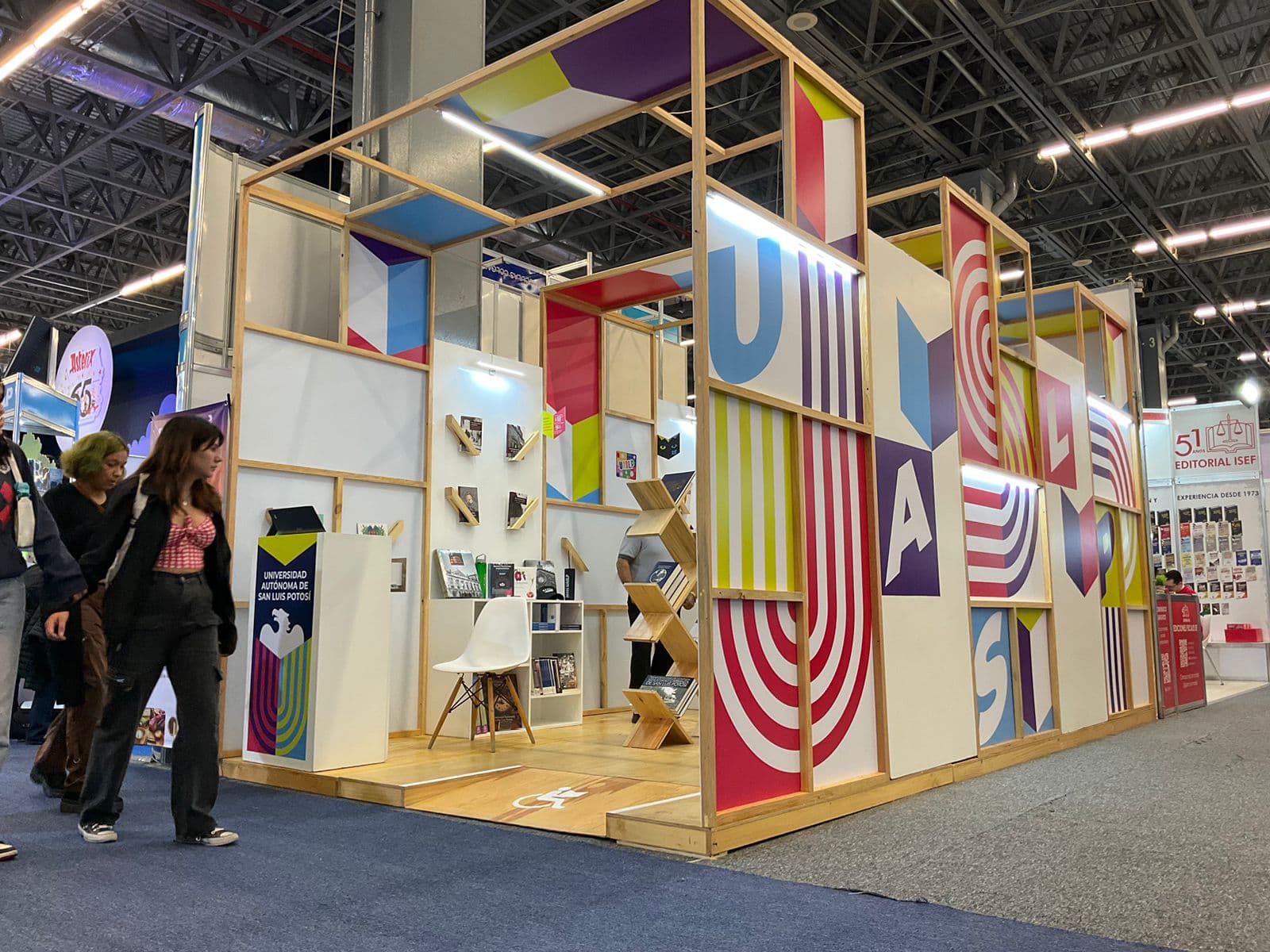 Gana UASLP premio al mejor stand sustentable en la FIL Guadalajara