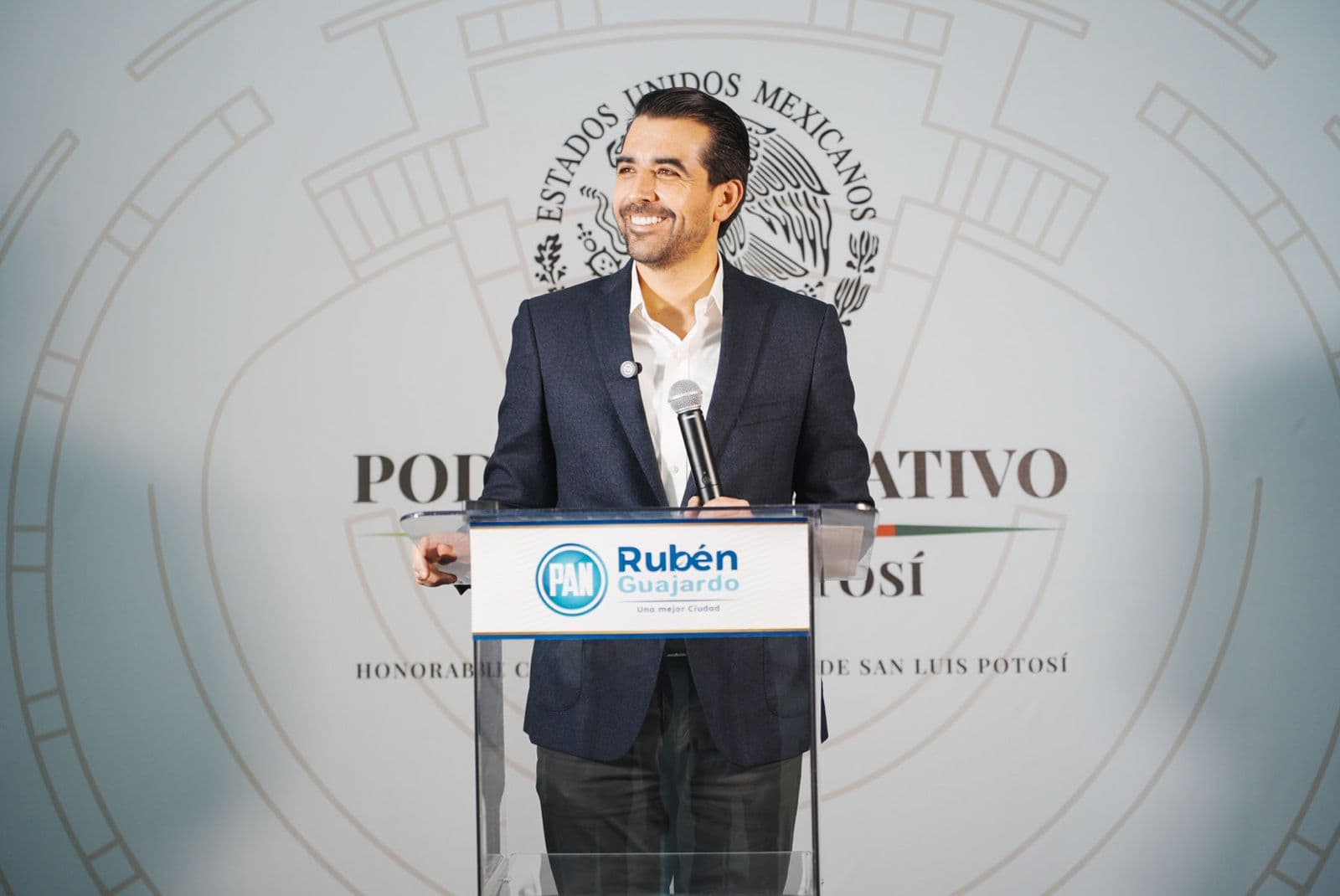 Rubén Guajardo presenta iniciativa sobre elección de jueces