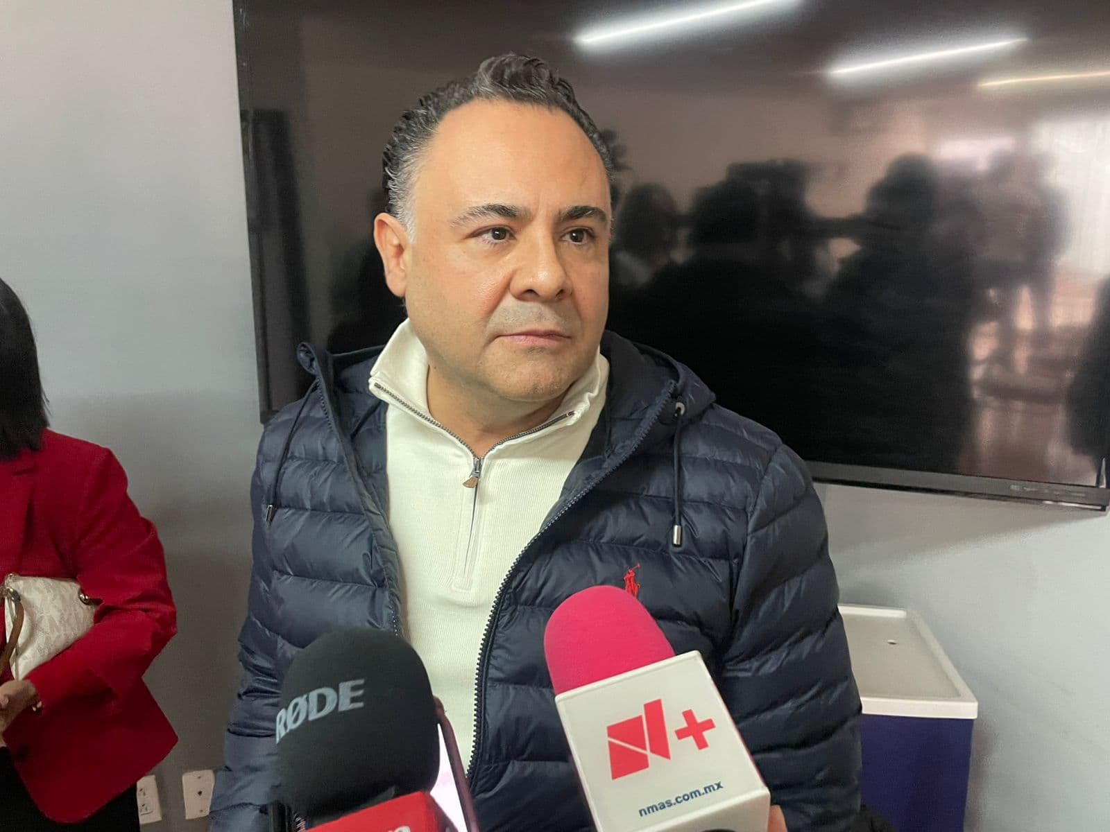 Empresas deben ajustar salarios ante aumento mínimo para 2025