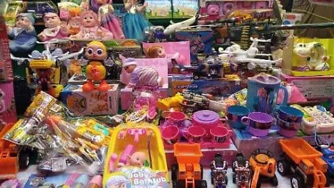 Jugueterías potosinas registran bajas ventas durante Día de Reyes