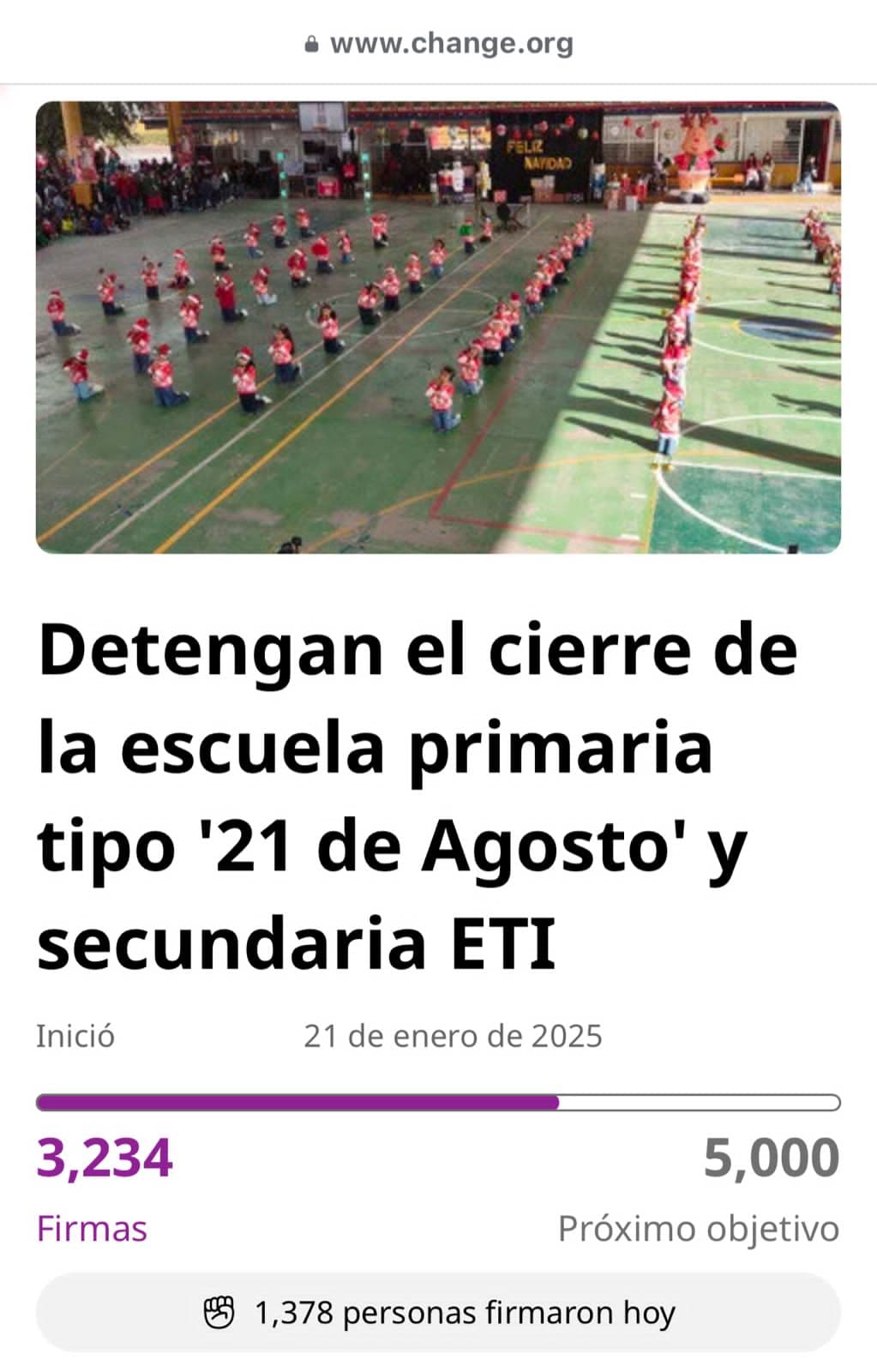 Padres de familia recogen firmas en Change.org para evitar cierre de escuelas en SLP