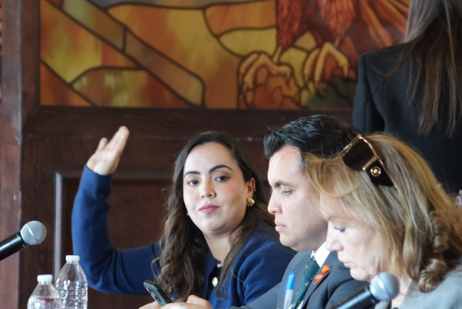 Leopoldo Stevens Pérez rinde protesta como presidente de la CMIC en SLP