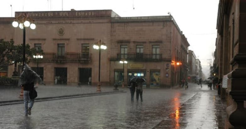 Traerá a SLP lluvias y días nublados por la Onda Tropical 25