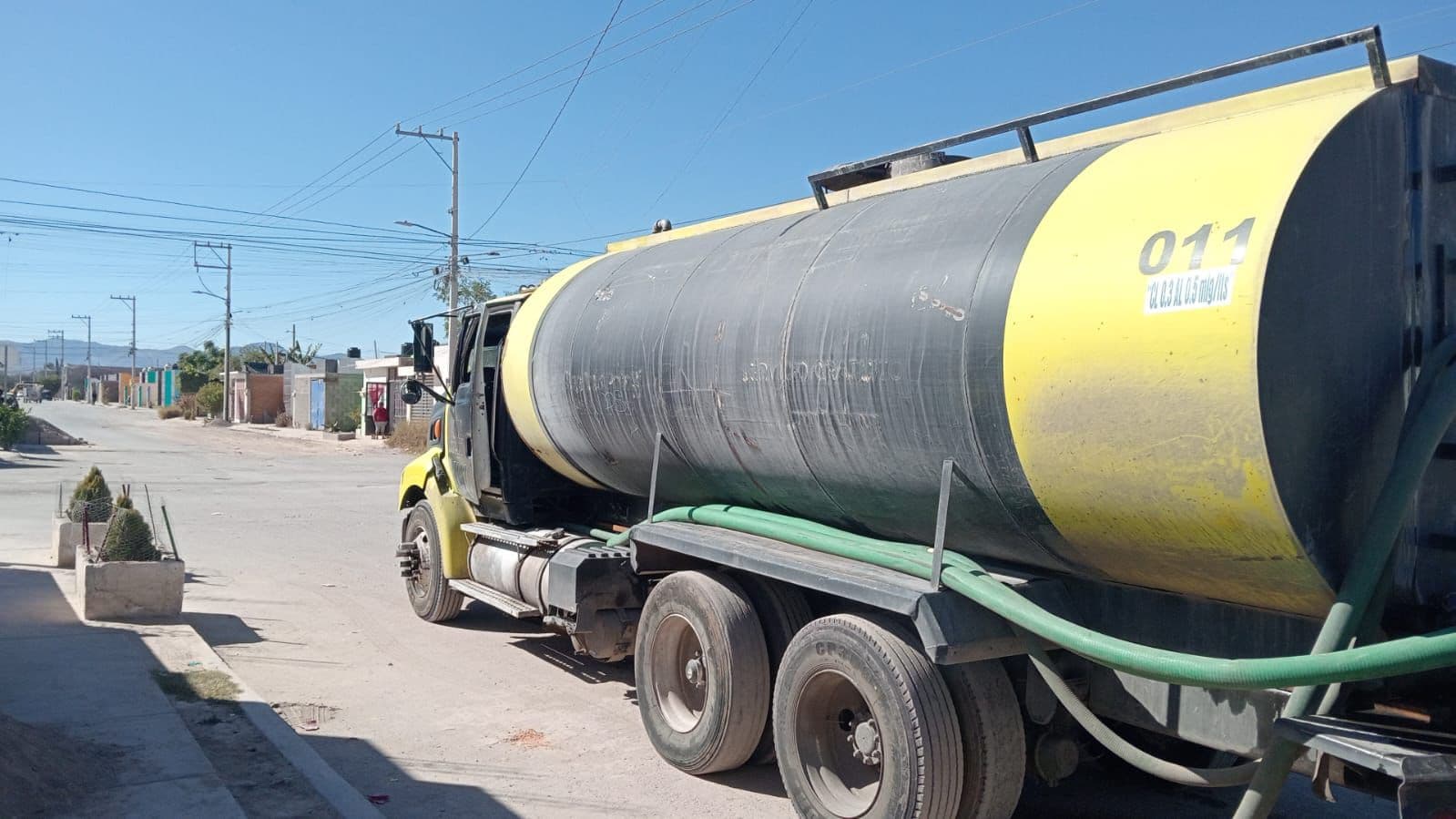 Implementa Interapas medidas de distribución de agua tras falla en El Realito