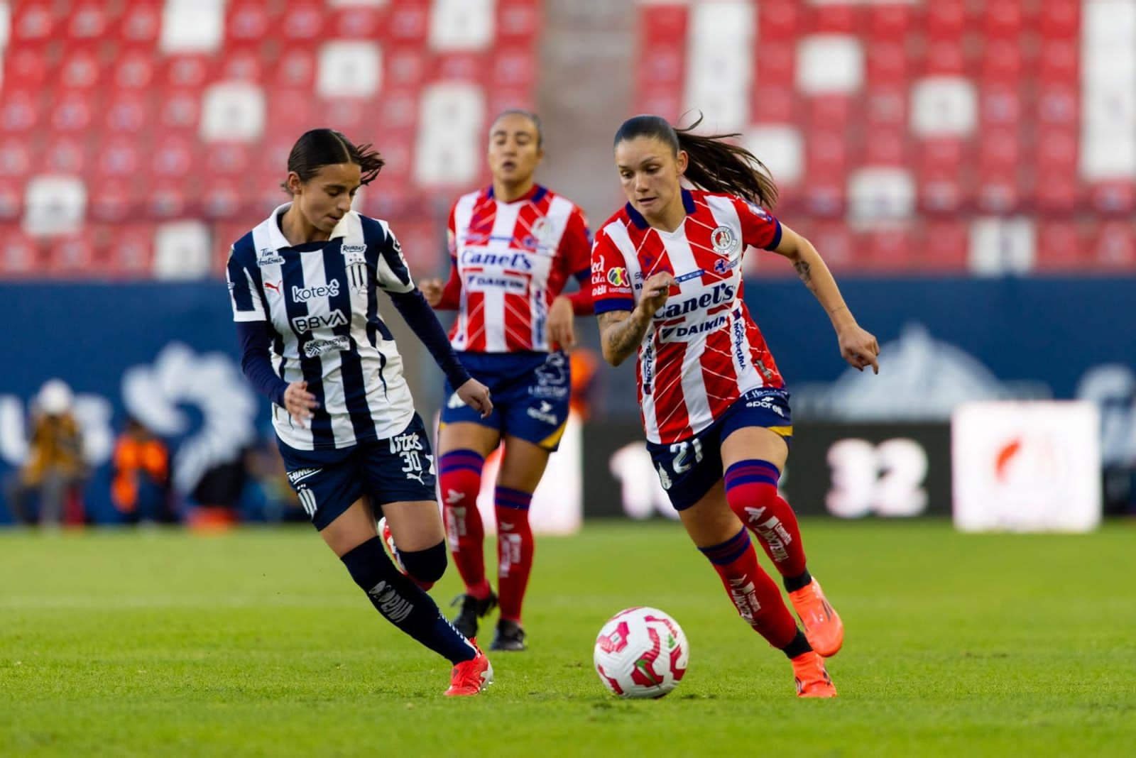 Se impone ADSL Femenil ante las rayadas de Monterrey
