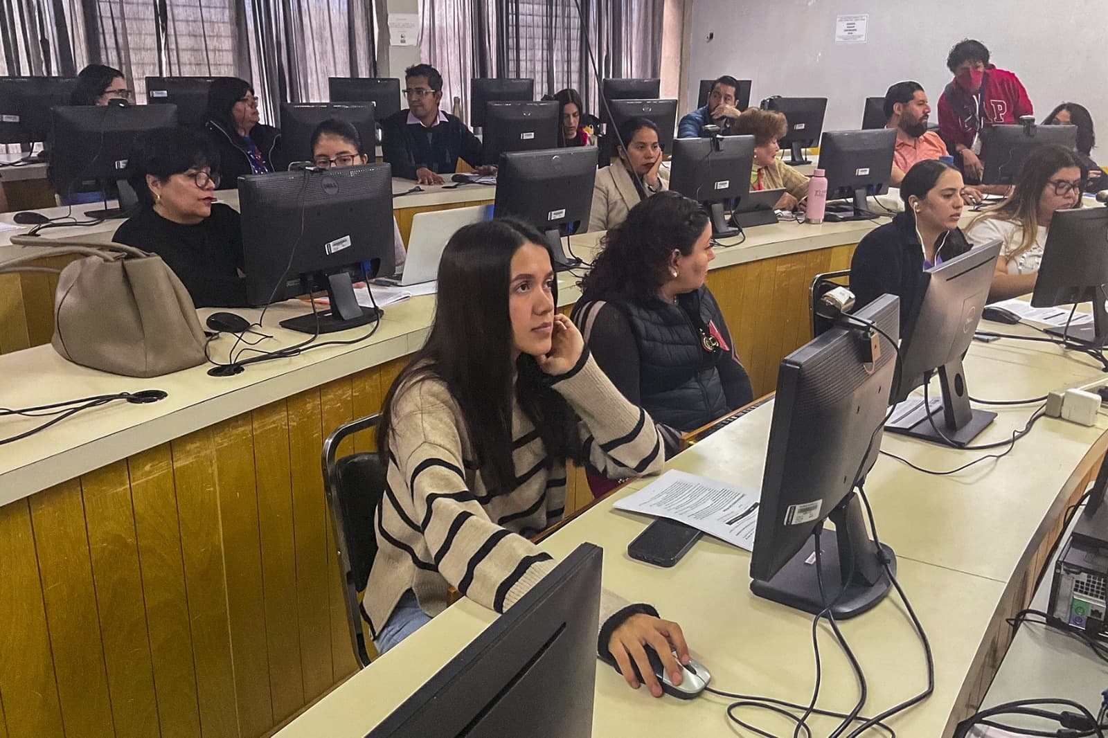 Descarta UASLP filtraciones en examen de ingreso para 2025
