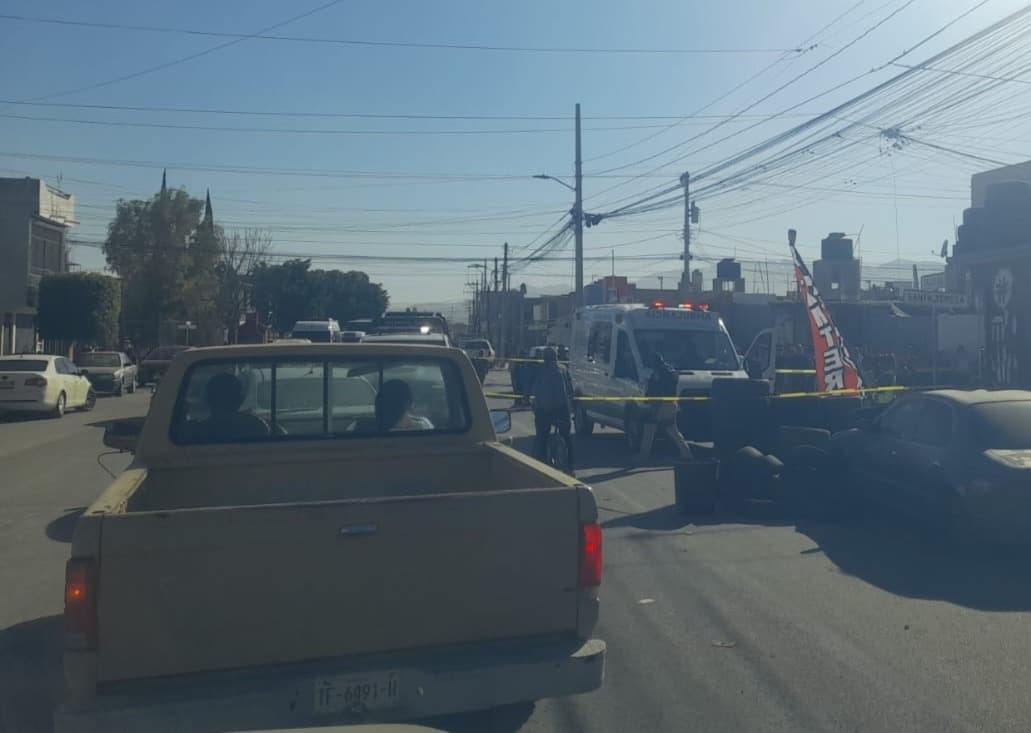 Asesinan a hombre a plena luz del día en Villa de Pozos