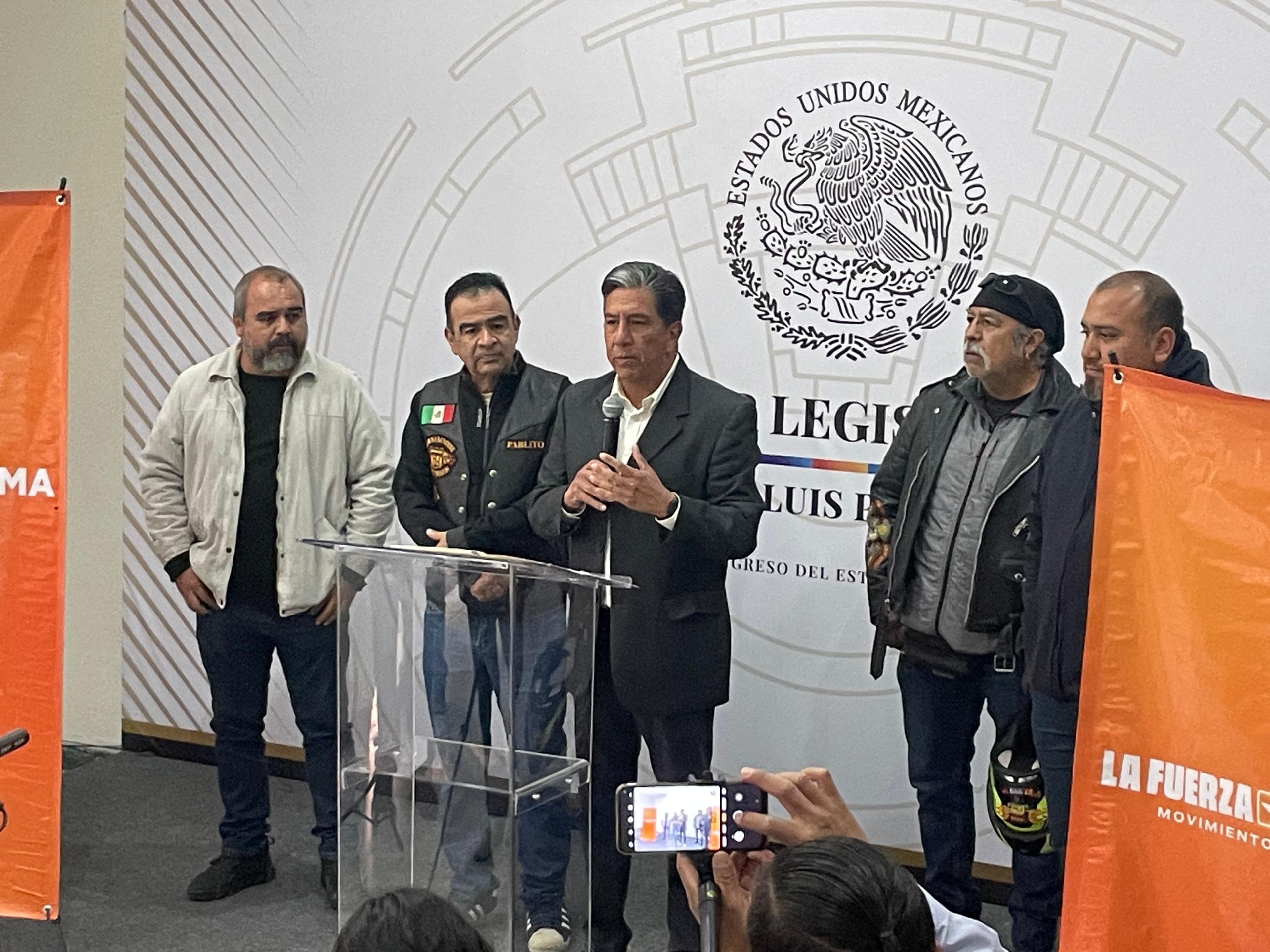Diputado impulsa padrón estatal y beneficios para motociclistas en SLP