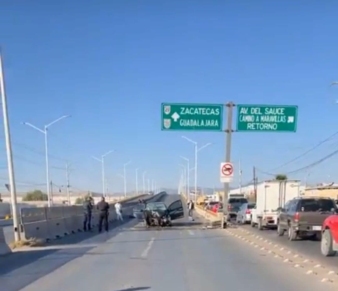 Accidente vial cobra la vida de un conductor en periférico norte