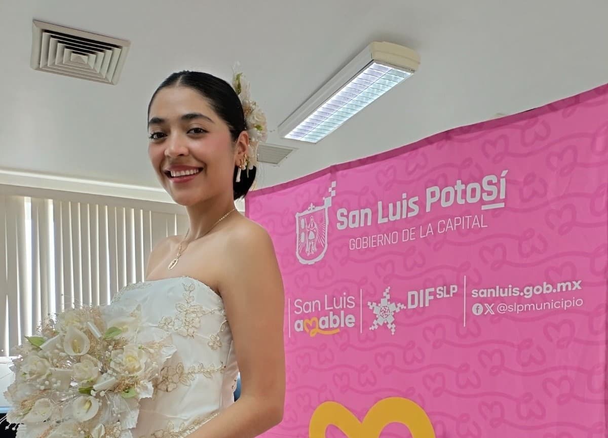 Regala DIF Municipal el vestido de novia para matrimonios simultáneos