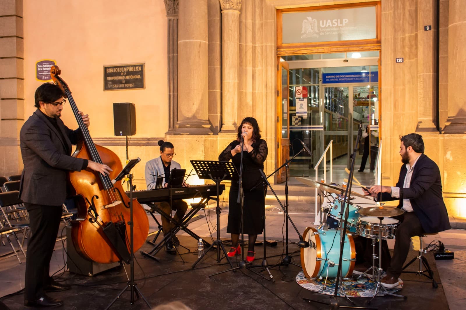 Rinden homenaje a doctoras honoris causa de la UASLP con noche de jazz