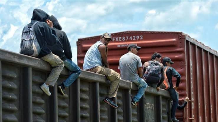 Llama Galindo a implementar políticas públicas federales para migrantes deportados