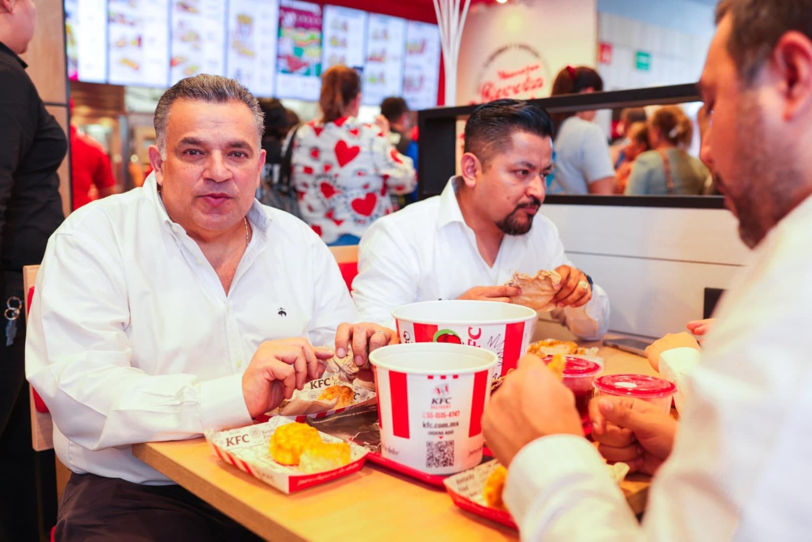 Se acabó el pollo en Valles, acusan agandalle de funcionarios.