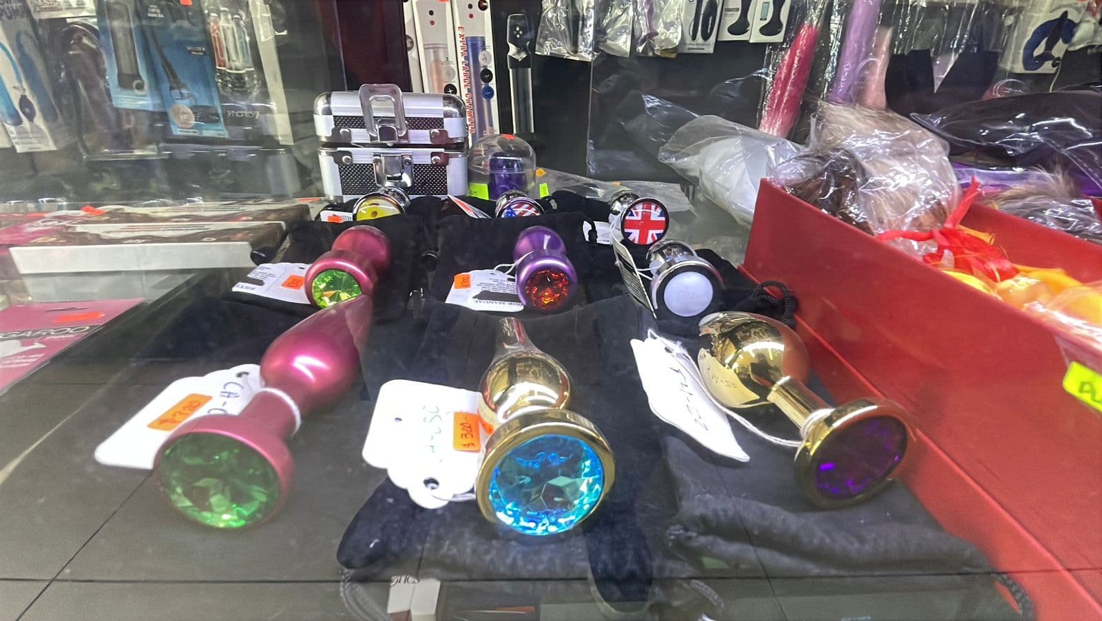 Lencería, vibradores y pastillas para la potencia: lo más vendido en sex shops el 14 de febrero
