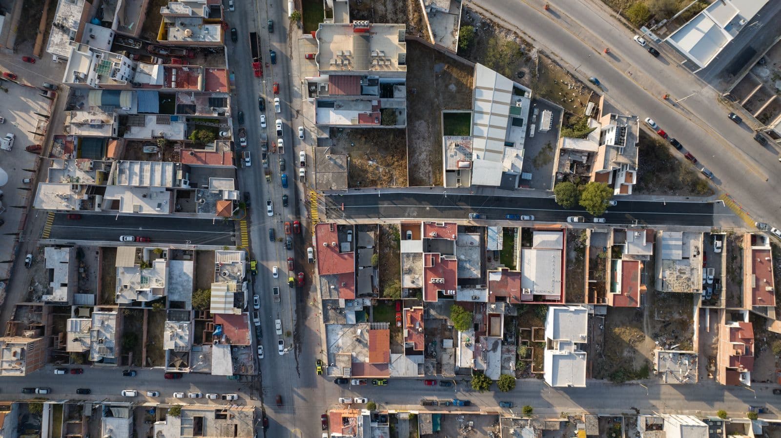 Llega programa Capital al 100 a la Col. Balcones del Valle beneficiando a vecinos