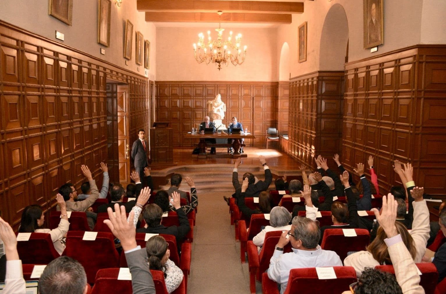 Aprueban renovación de consejerías de alumnos y maestros en la UASLP
