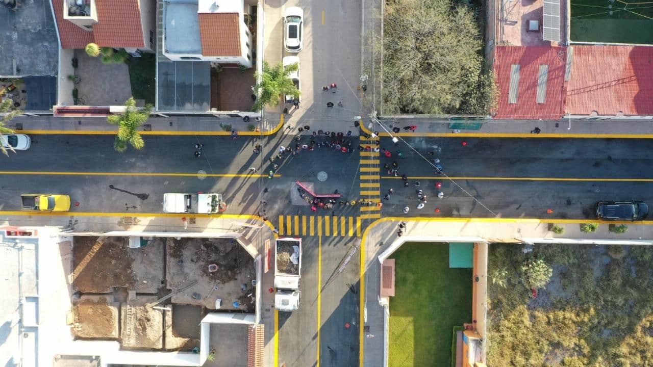 Entrega Enrique Galindo 45 obras viales