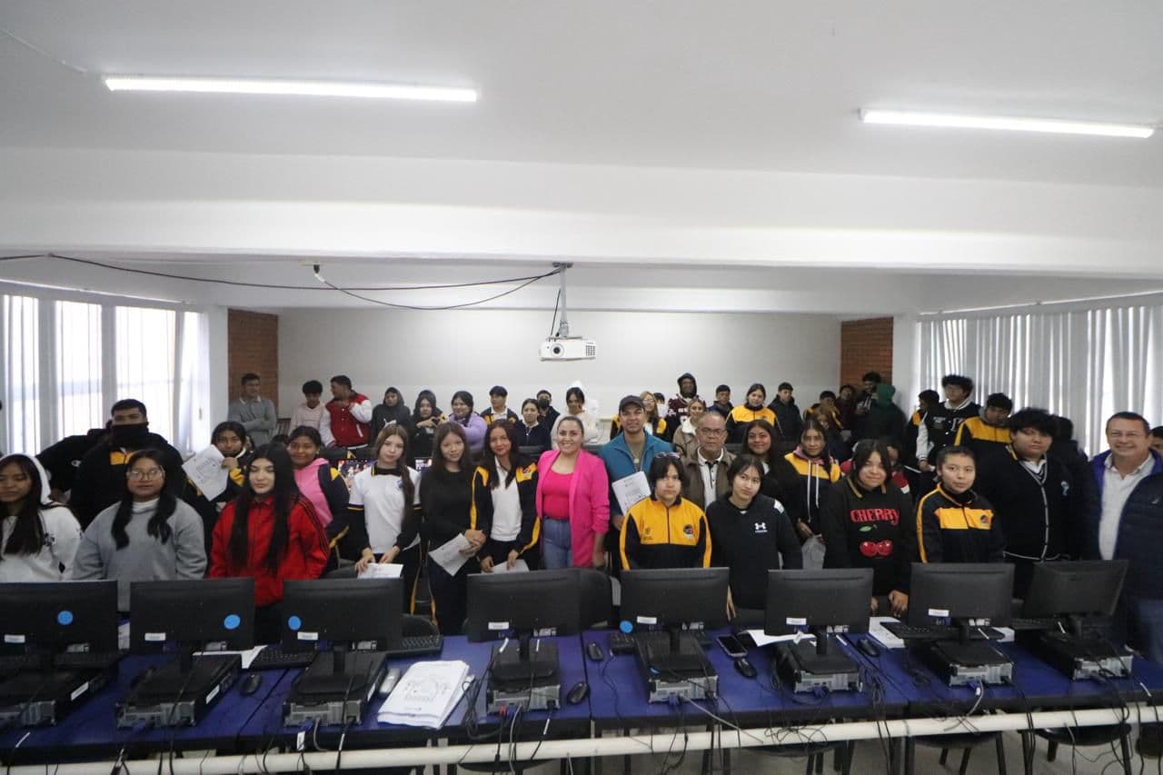 La Pila refuerza su identidad en sus escuelas