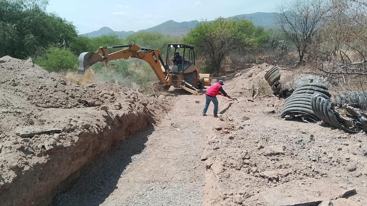 Gobierno Municipal renueva vialidad en la Delegación La Pila