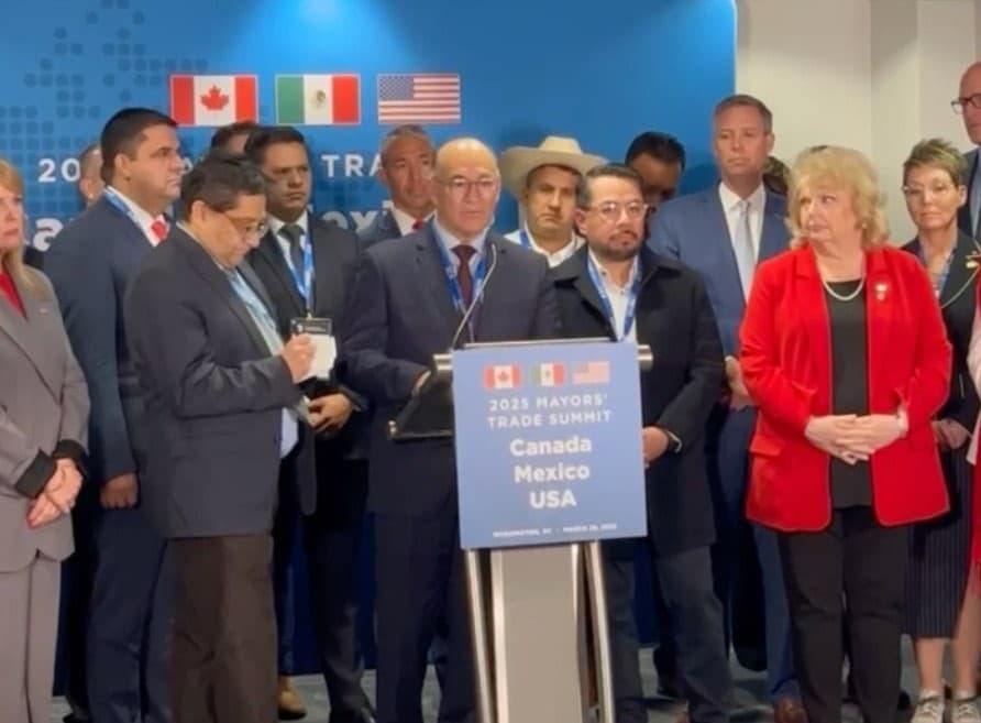 Representa Galindo a México en Cumbre Internacional de Alcaldes