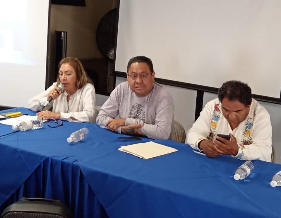 Líderes sindicales denuncian acoso y piden ayuda a Sheinbaum