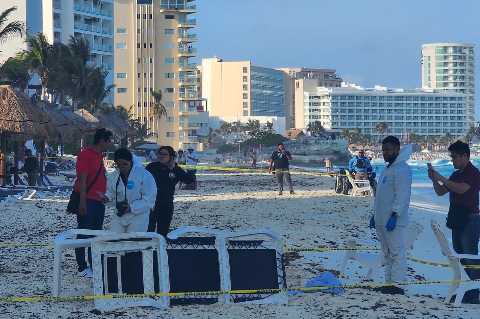 Turista estadounidense muere tras rescatar a una amiga en el mar de Cancún