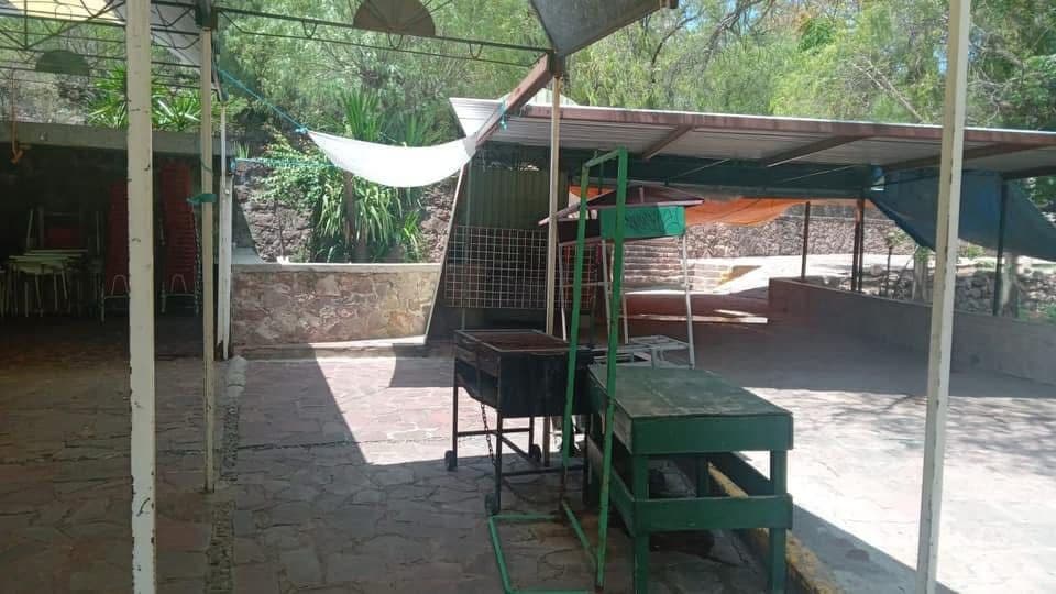 Reubican a comerciantes de la presa San José por su seguridad