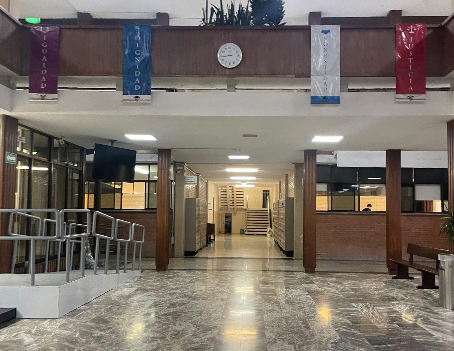 Prohíbe Facultad de Derecho de la UASLP actividades proselitistas en sus instalaciones