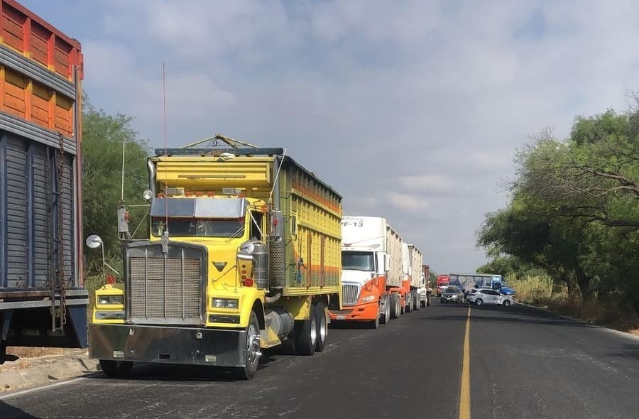 Limitarán horarios para transportes de carga durante Semana Santa