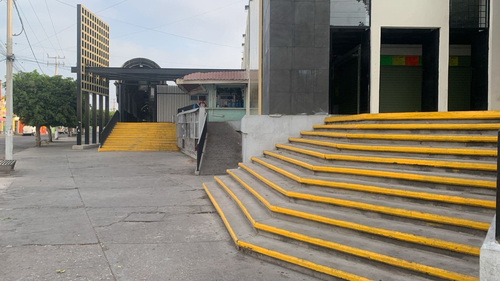 Inicia programa de limpieza y mantenimiento en mercados de la Capital Potosina