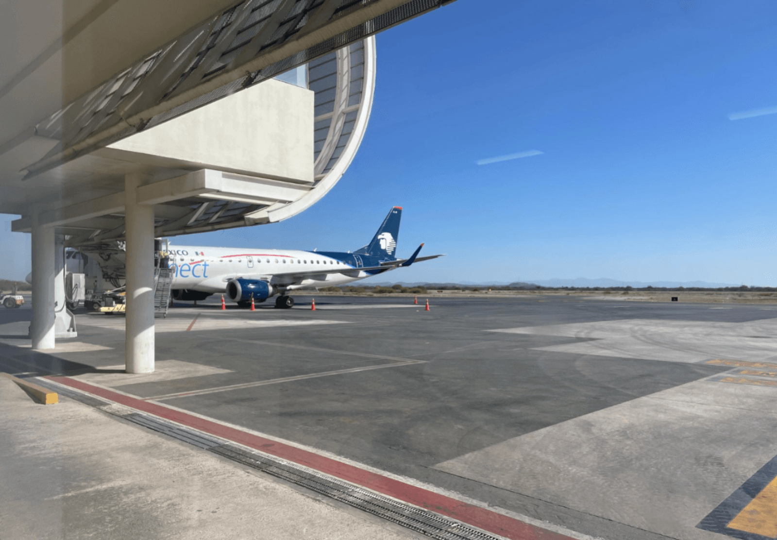 Ingresan a la entidad más de 25 mil migrantes a través del aeropuerto de SLP