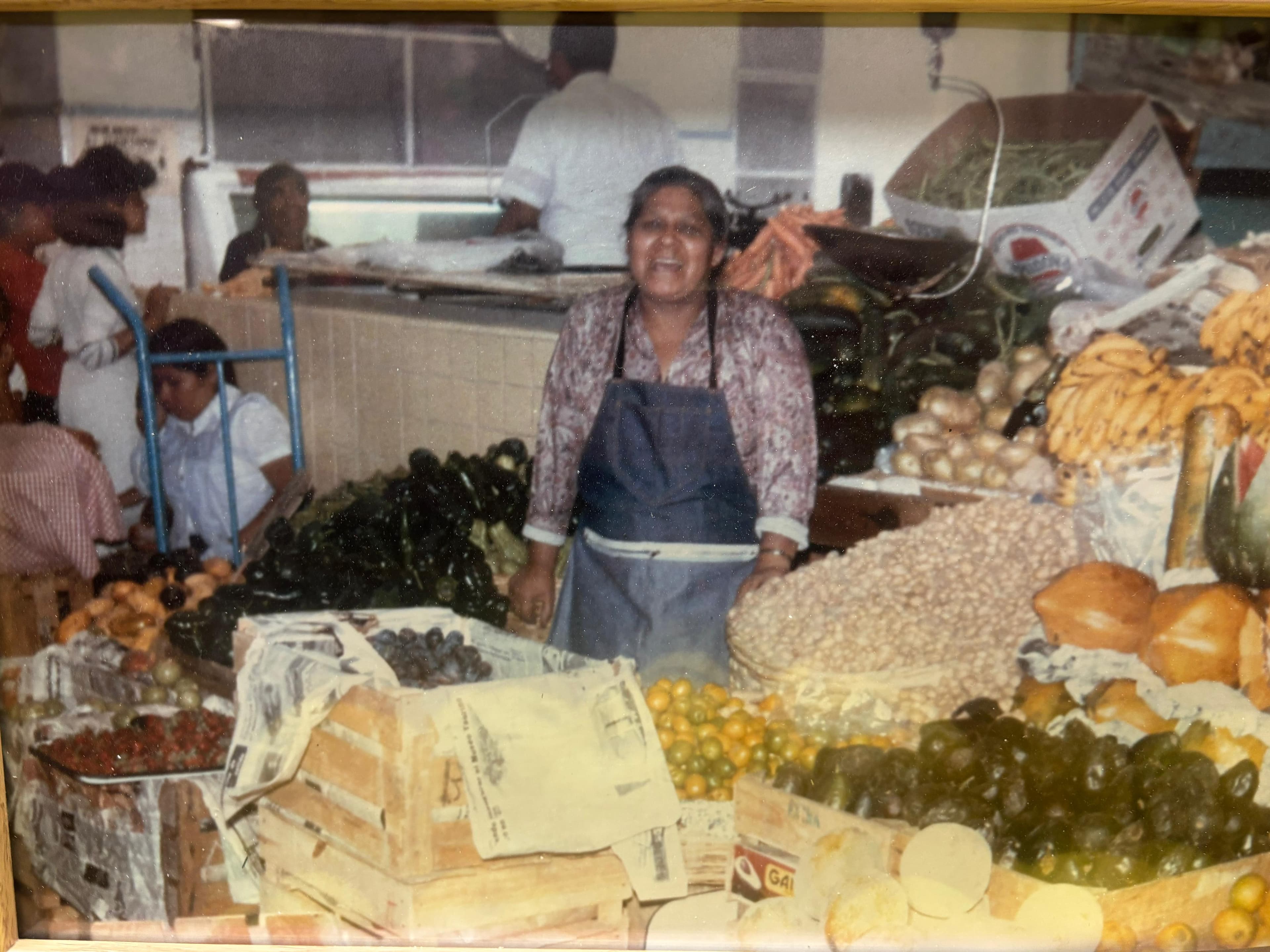 Cumple Mercado Hidalgo 80 años en el corazón de la Capital Potosina