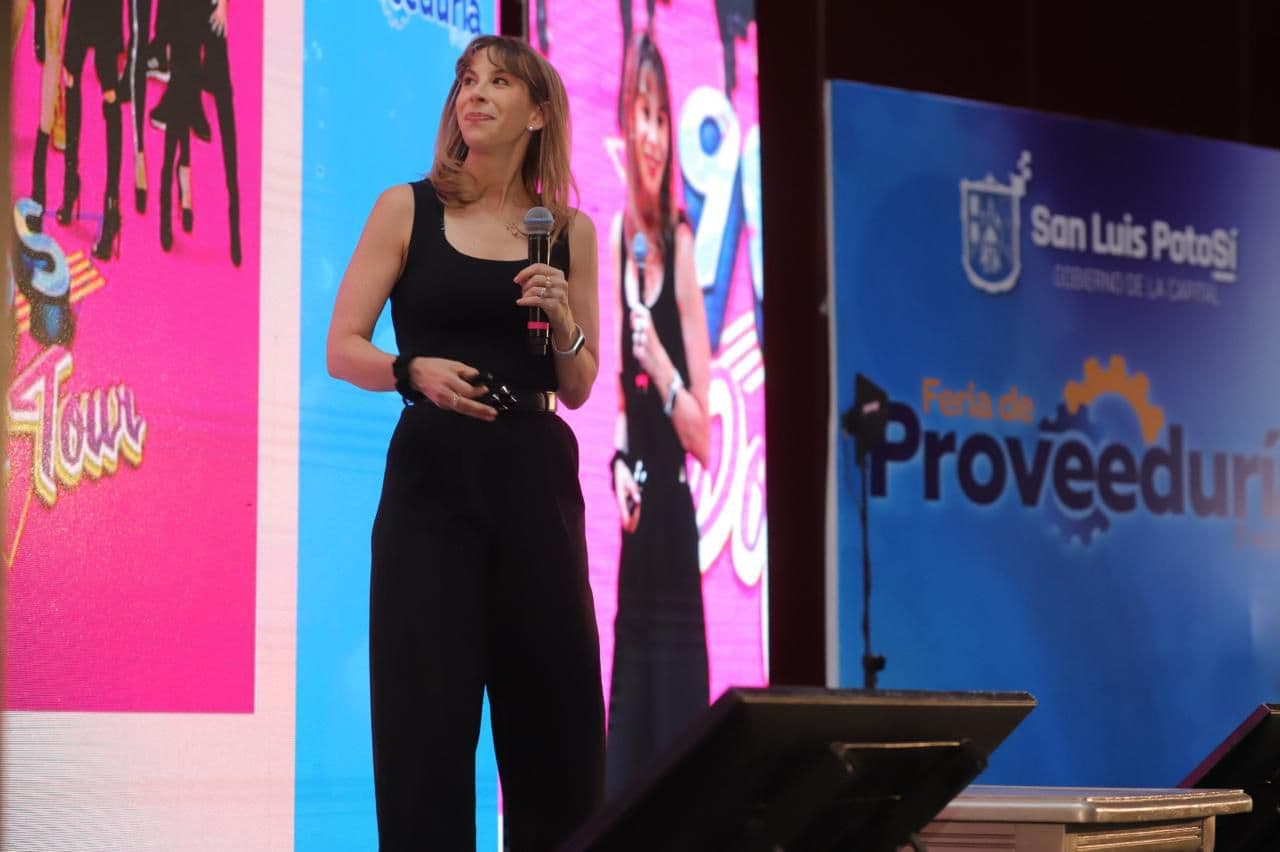 Destacada empresaria Karla Berman participó en Feria de la Proveduría