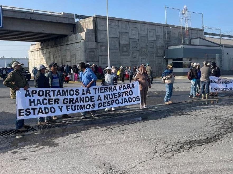 Ejidatarios bloquean accesos a zona industrial en San Luis Potosí