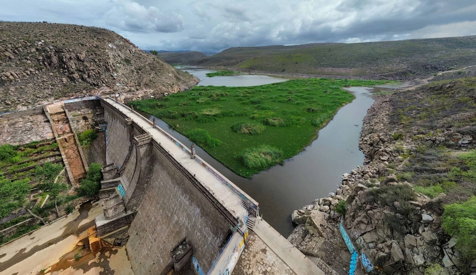 Lluvias recargan acuíferos, Presa San José se mantiene en niveles medios