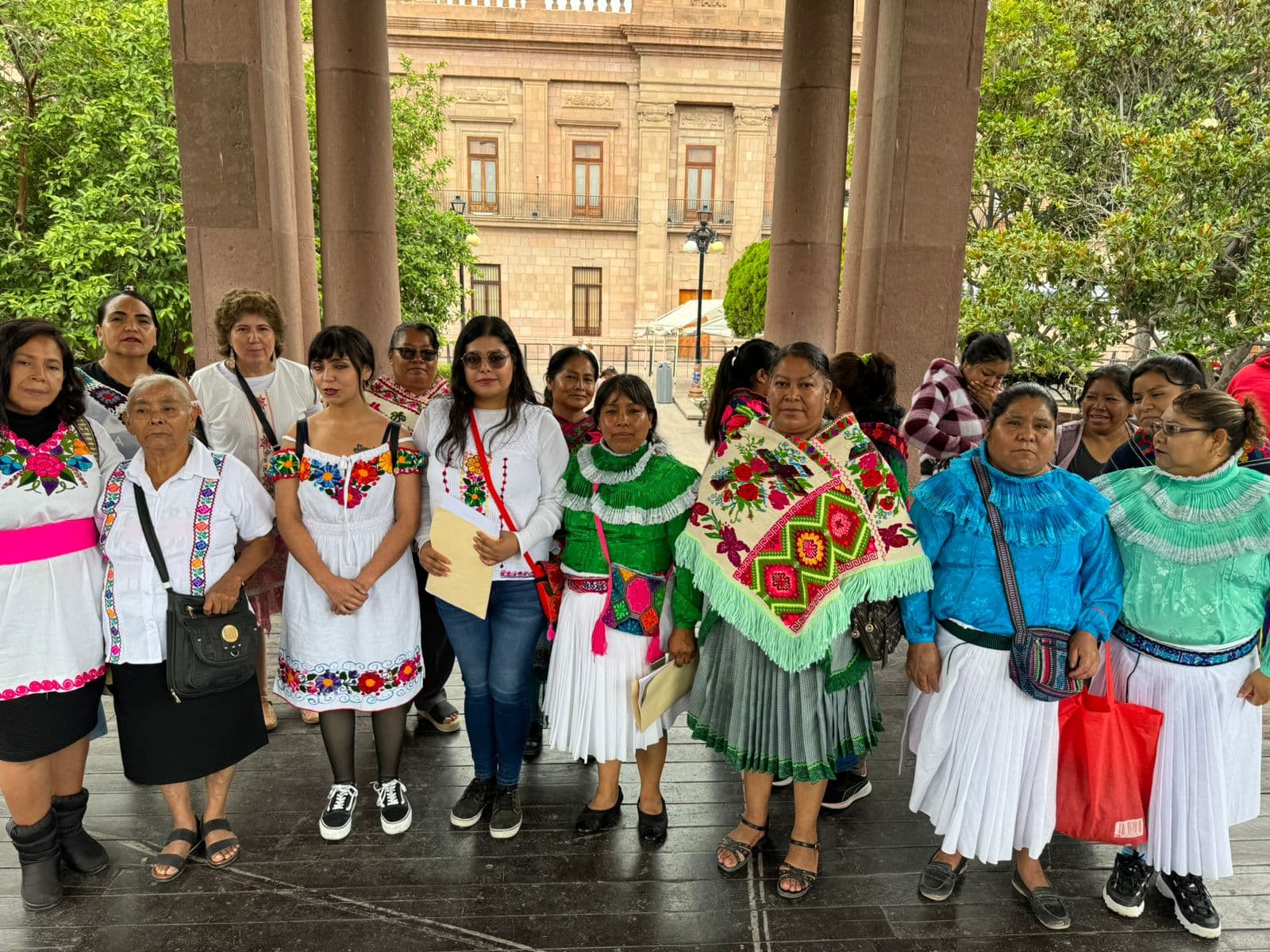 Piden mujeres indígenas un perfil con arraigo y lengua originaria para unidad de atención a pueblos