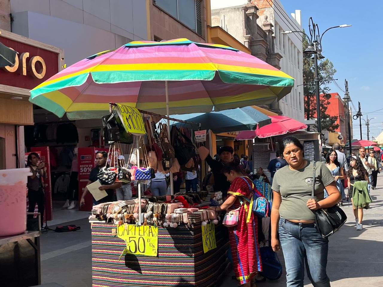 Abordará UGCH comercio informal de manera integral en Centro Histórico