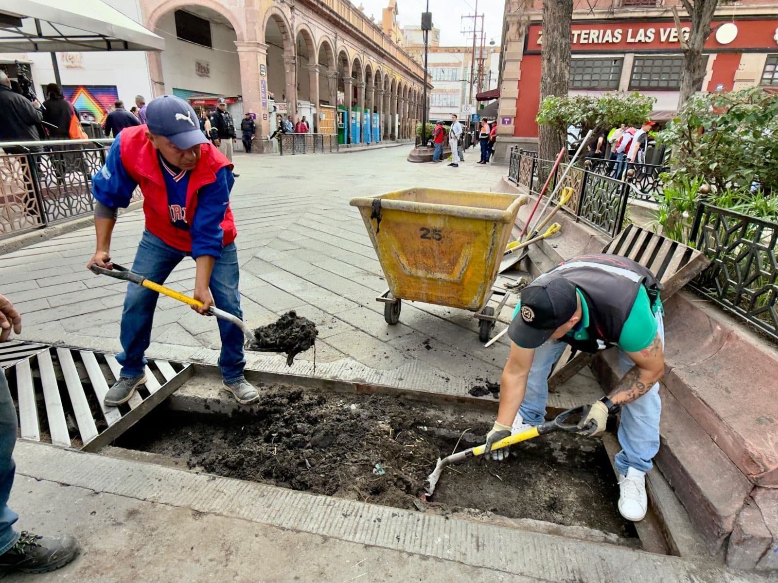 Anuncian regeneración integral de la calle Julián de los Reyes