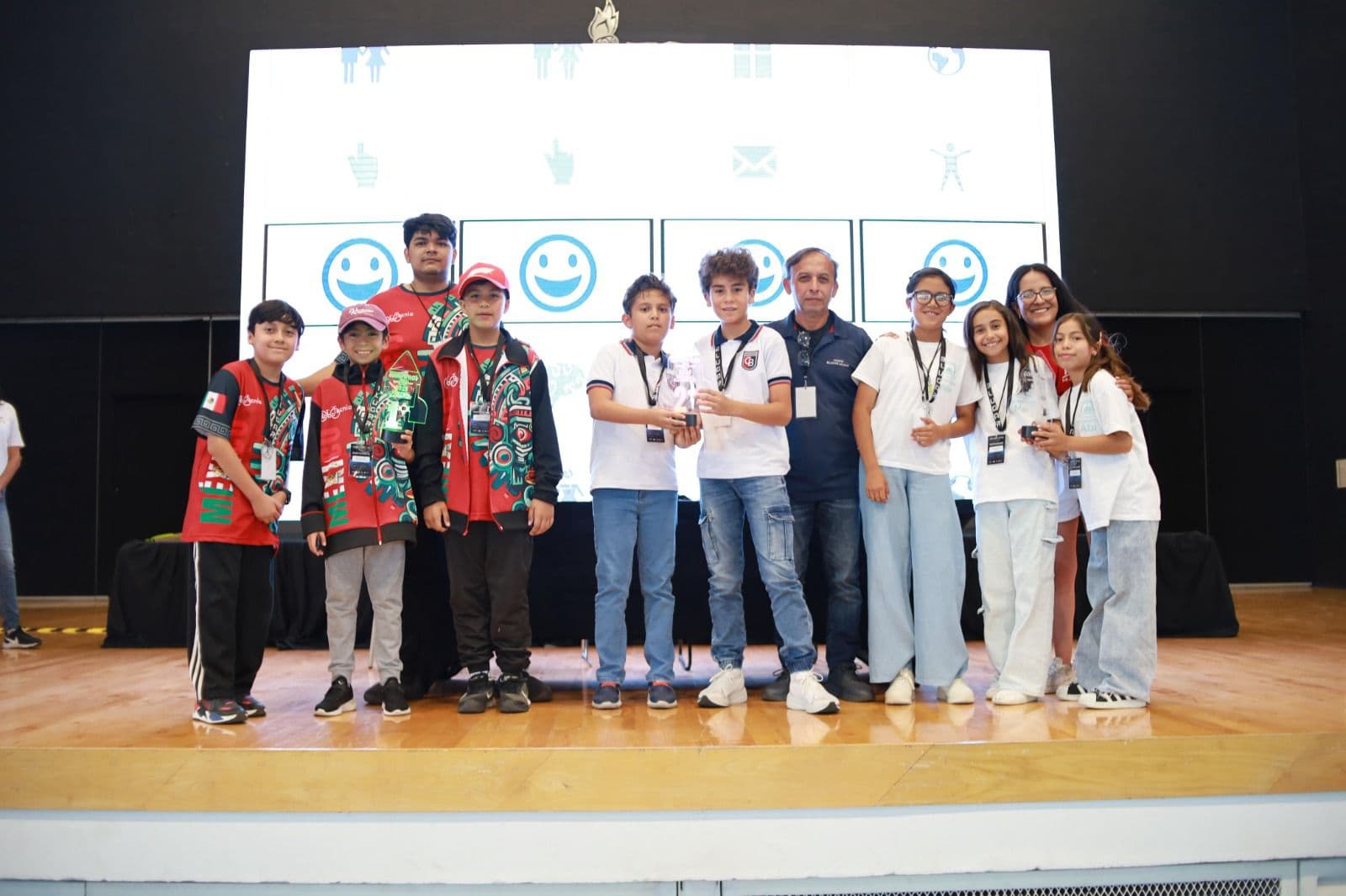 San Luis Capital debuta como sede de la Olimpiada Mundial de Robótica 2025