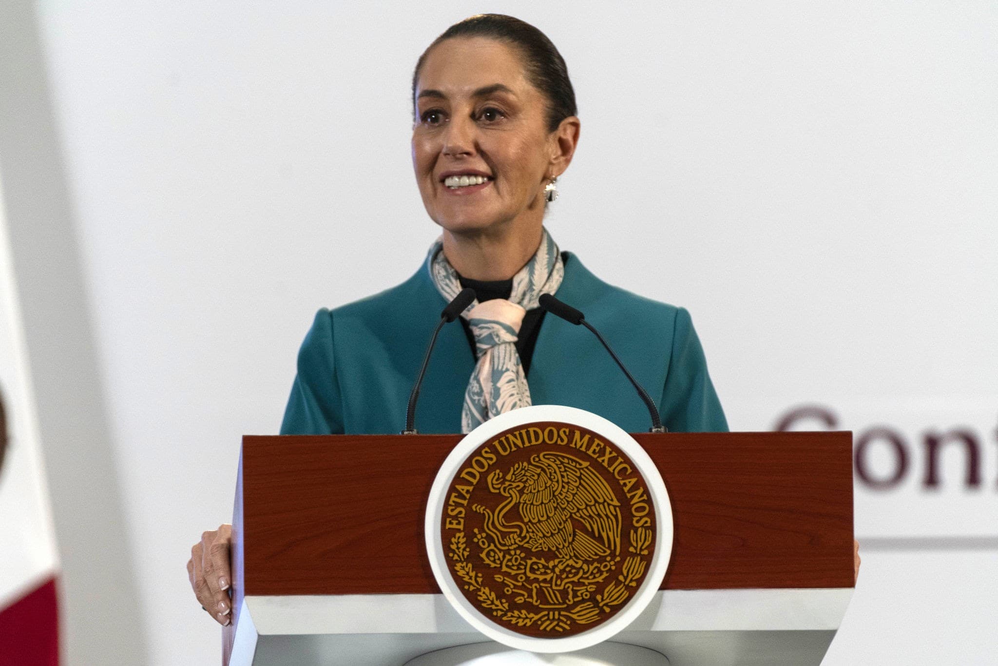 Sheinbaum rechaza vínculos con protestas en EE.UU. 
